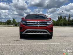 We drive the 2020 Volkswagen Atlas Cross Sport