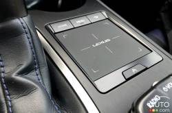 We drive the 2022 Lexus UX 250h