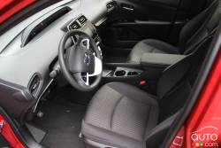 Habitacle du conducteur de la Toyota Prius 2016