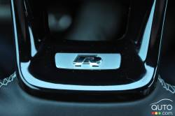 Détail volant de la Volkswagen Golf R 2016
