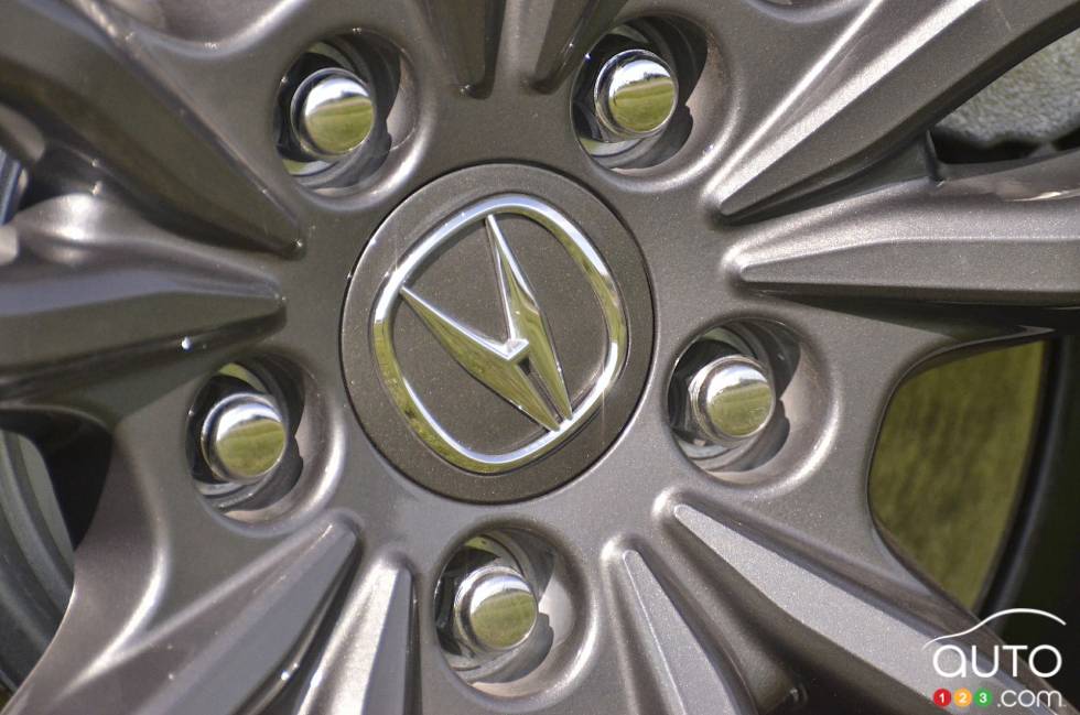 Logo on the wheel