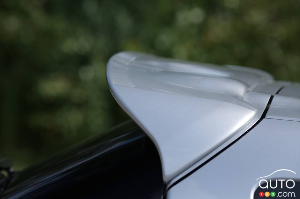 rear spoiler