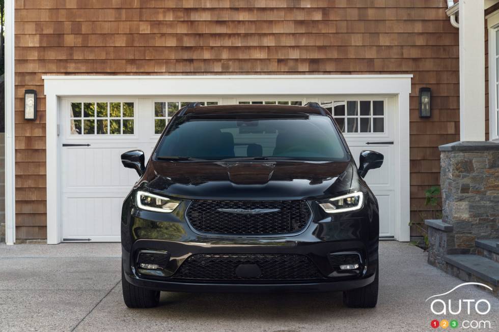 Introducing the 2021 Chrysler Pacifica