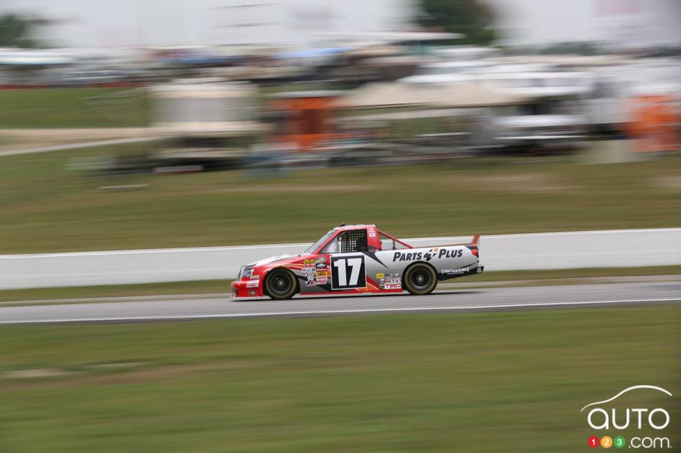 Timothy Peters, Toyota Parts Plus en action lors de la première pratique de vendredi