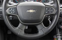 2016 Chevrolet Colorado Z71 Crew Cab short box AWD steering wheel