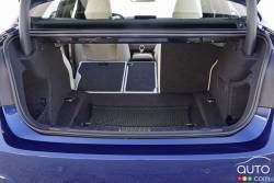 2016 BMW 340i trunk