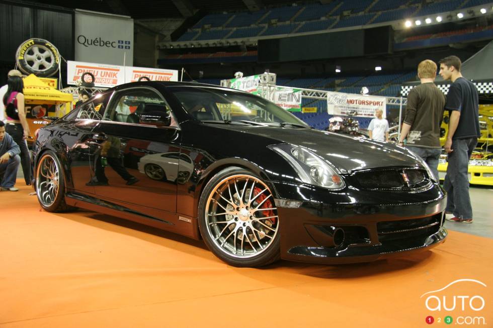 Montreal National Sport Compact 2006