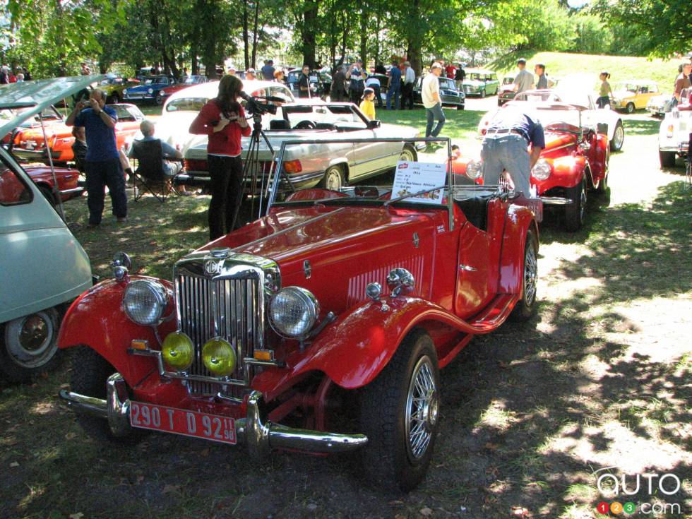 Les Belles Autos d'hier 2006