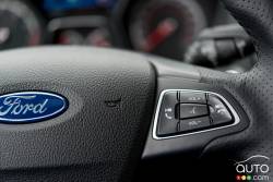 Steering wheel mounted audio controls