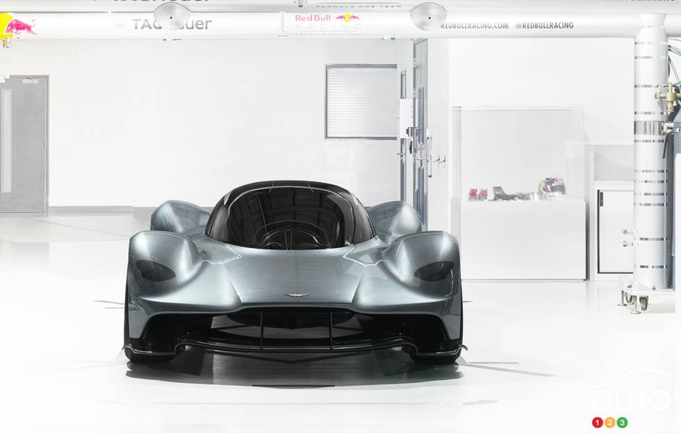 Aston Martin AM-RB 001 front view