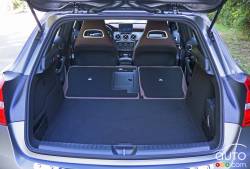 2016 Mercedes-Benz GLA 45 AMG 4Matic trunk
