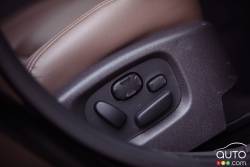 Driver's seat controls