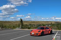 Vue 3/4 avant de la Porsche 911 GT3 RS 2016