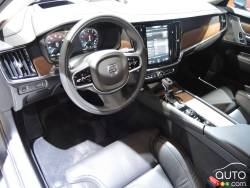 2017 Volvo S90 interior