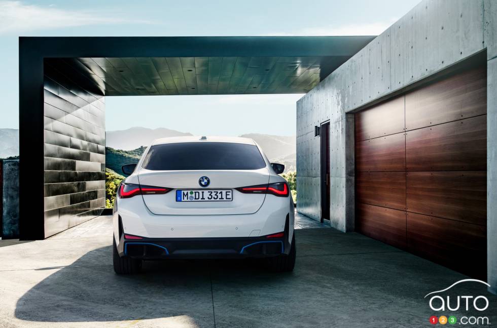 ıntroducing the 2022 BMW i4