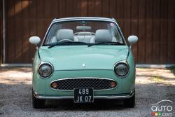 1991 Nissan Figaro front seats