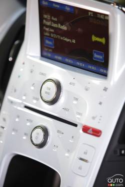 Détails des commandes sur la console et écran