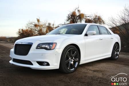 Galerie de photos de la Chrysler 300 SRT8 2013