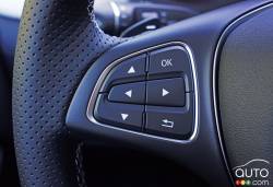 2016 Mercedes-Benz B250 4matic interior details