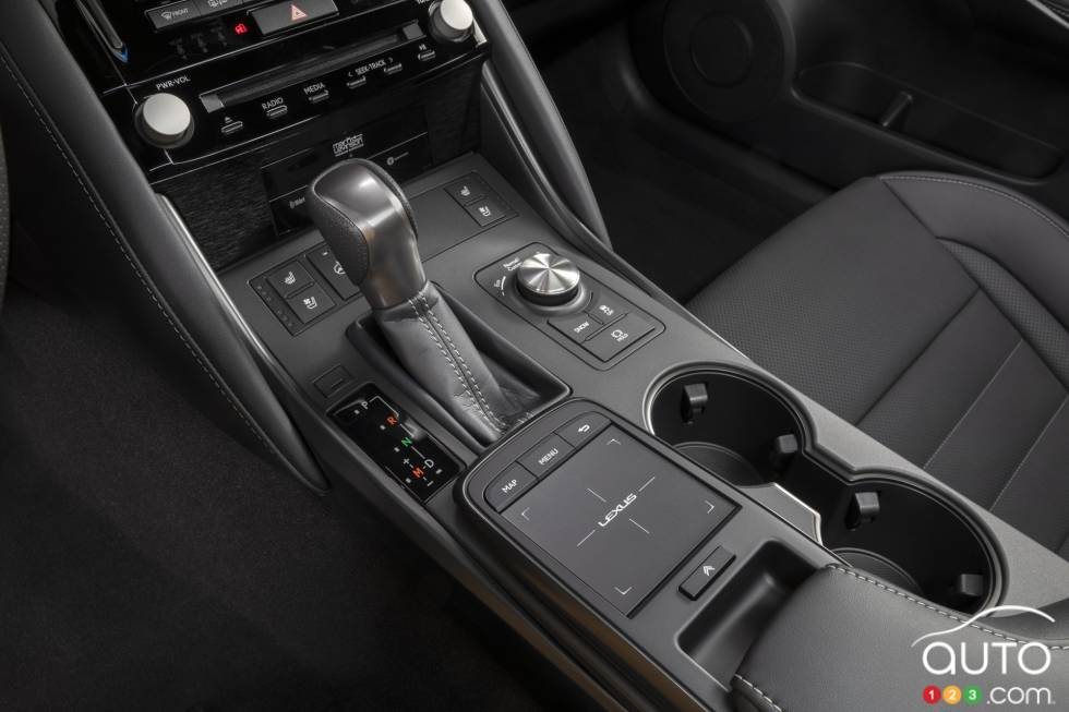 Introducing the 2022 Lexus IS 500 F Sport Performance