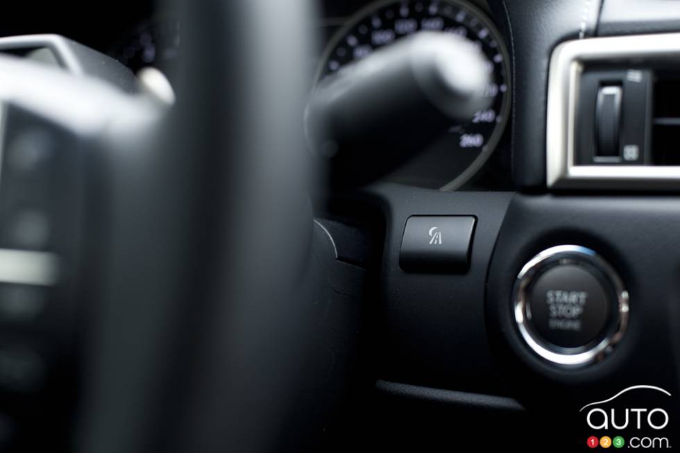 Night Vision assist button