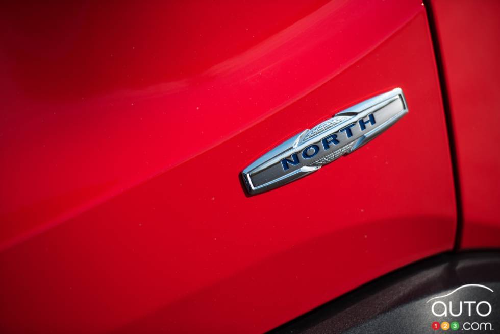 Écusson de la version du Jeep Renegade 2016