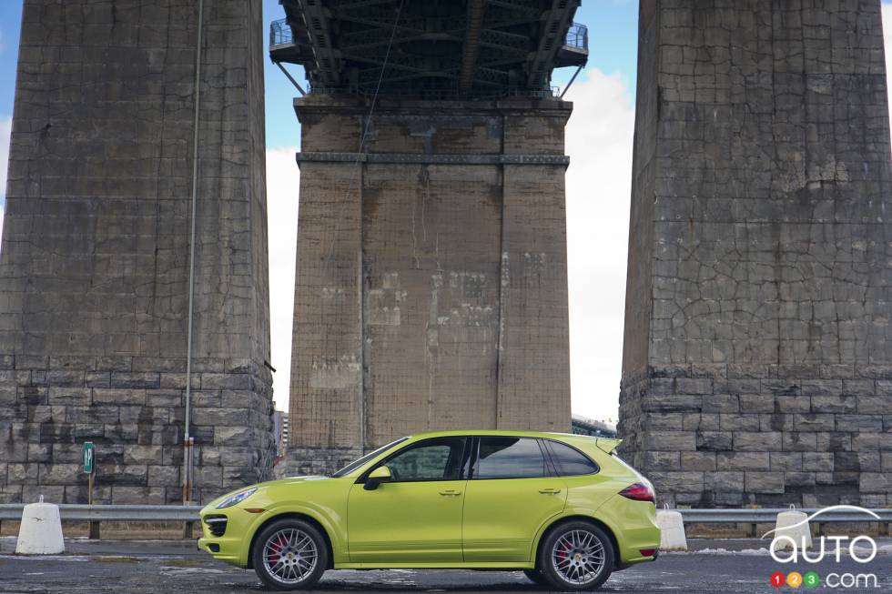 Left side view under a bridge