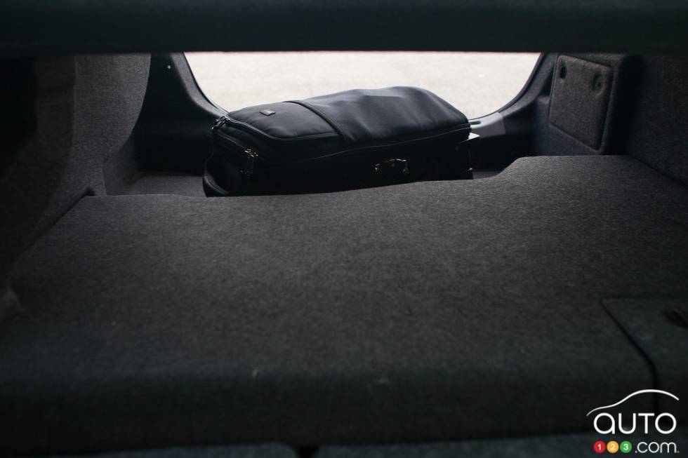 2013 Ford fusion cargo space #2