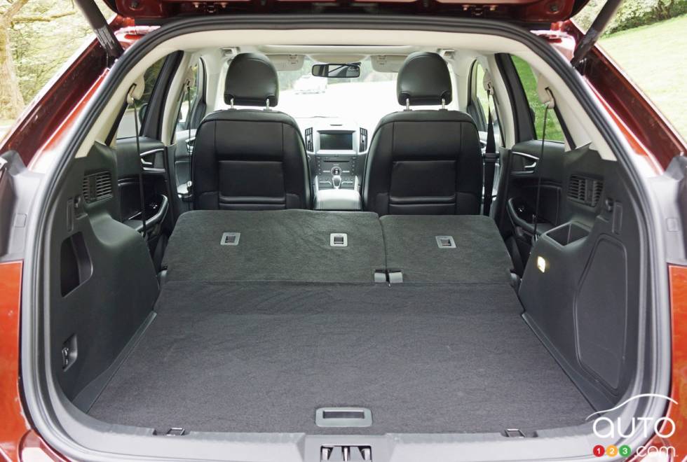Trunk Ledge | FORD EDGE SPORT 2016 Trunk Ledge | FORD EDGE SPORT 2016