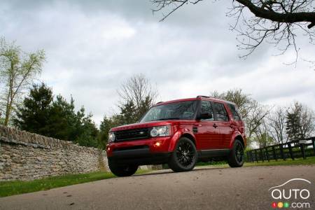 2013 Land Rover LR4 photo gallery