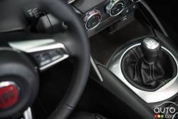 2016 Fiat 124 Spyder shift knob