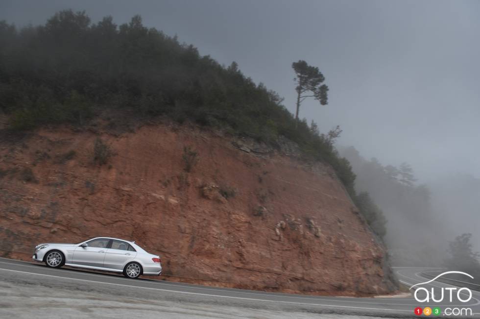 Vue d'action en virage