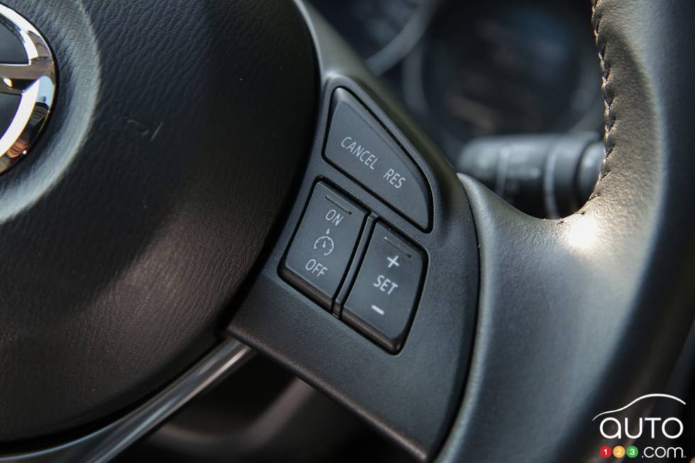 boutons de commandes au volant