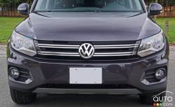 2016 Volkswagen Tiguan TSI Special edition front grille