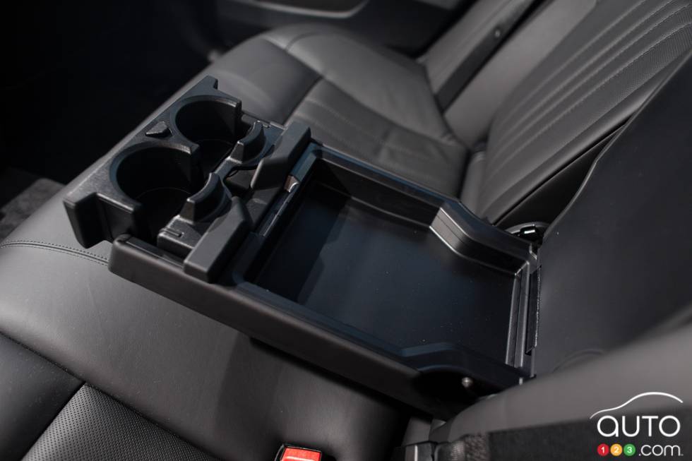 Console centrale arrière