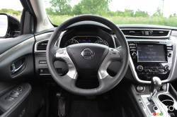 2015 Nissan Murano SL AWD steering wheel