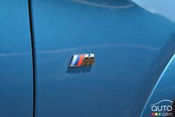 Écusson de la version BMW X4 M4.0i 2016
