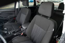 2015 Ford Focus SE Ecoboost front seats