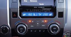 Contrôle du système de climatisation du Toyota Tundra 4X4 CrewMax 1794 edition 2016