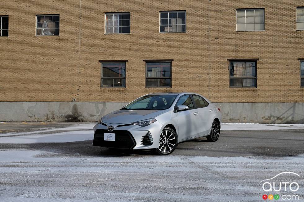 We test drive the new 2019 Toyota Corolla 