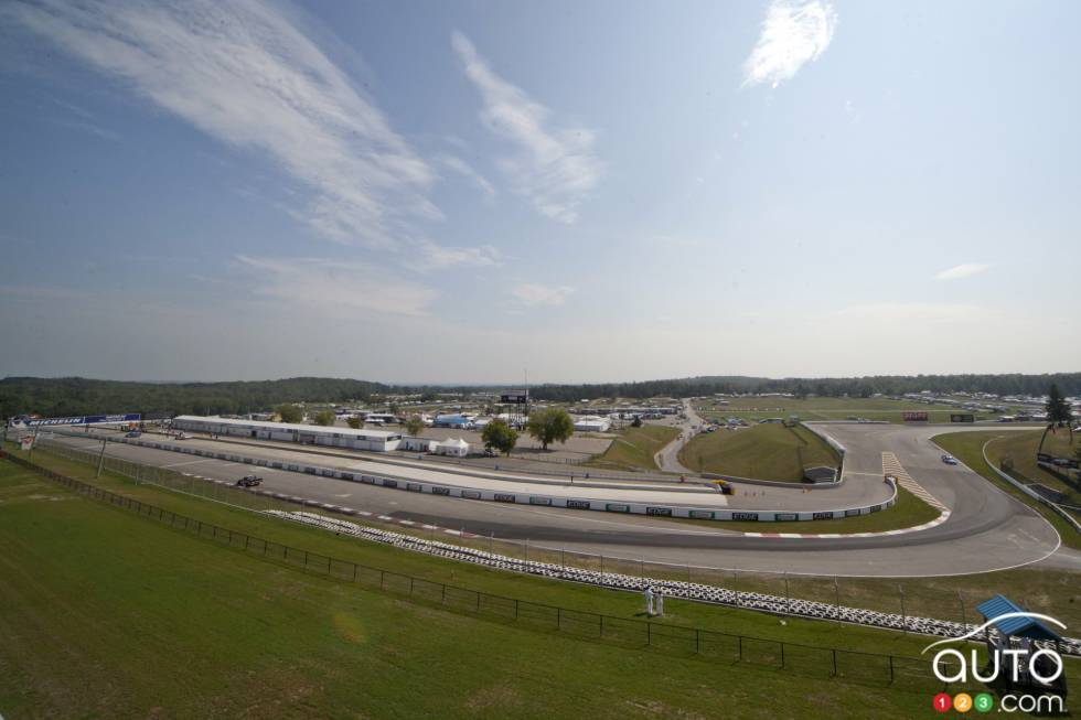 Canadian Tire Motorsport Park durant la pratique du vendredi.