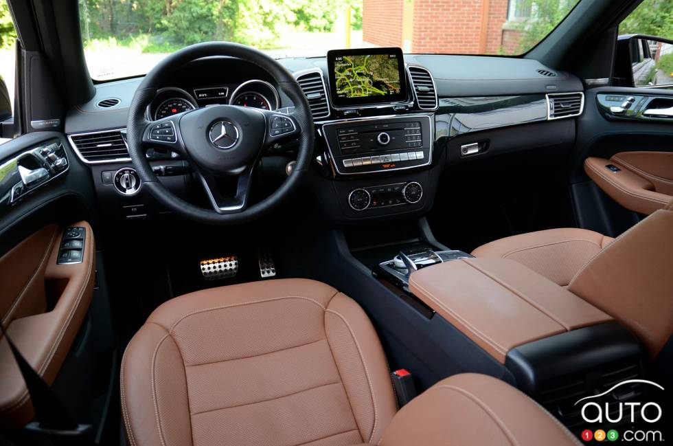 2016 Mercedes-Benz GLE 450 AMG dashboard