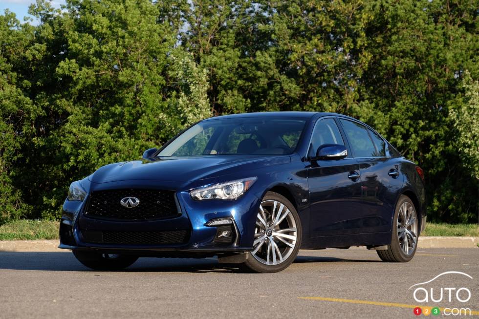Nous conduisons l'Infiniti Q50 2020