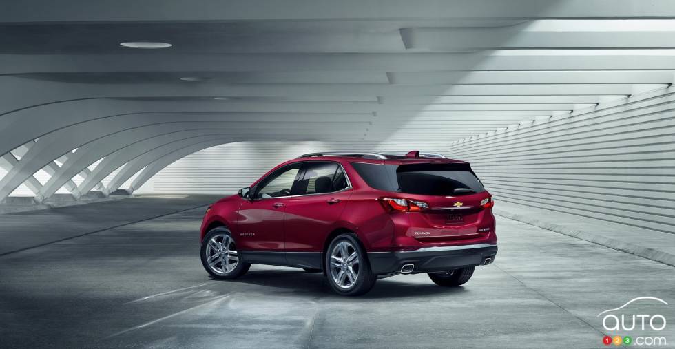 3/4 rear view