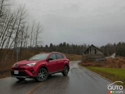 Toyota's revamped the RAV4 and added a Hybrid option, but will it keep returning customers happy as well as bring in new crowds? 