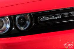 Écusson du modèle du Dodge Challenger Scat Pack 2015