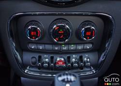 Contrôle du système de climatisation de la MINI Cooper S Clubman 2016
