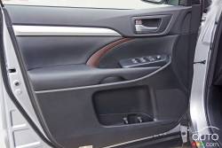 Panneau de porte du Toyota Highlander XLE AWD 2016
