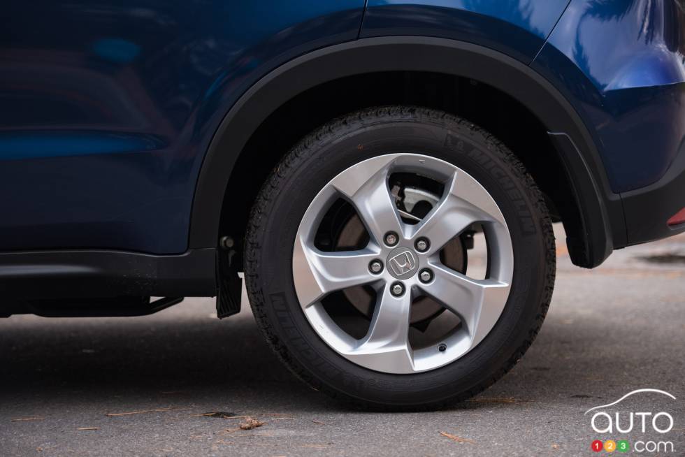 2016 Honda HR-V EX-L Navi wheel