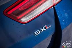 2016 Kia Optima SXL trim badge